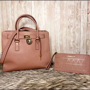 Michael Kors Hamilton w/Wrislet